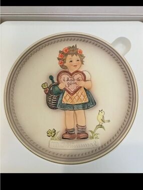 MI Hummel Collectors plate Celebration Series1986 Hum 738 Valentine